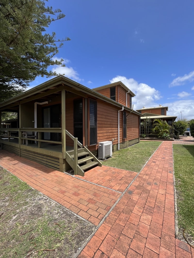 Central Coast Holiday Park Beach Walk Sleeps 6 Cabin Shelly Beach
